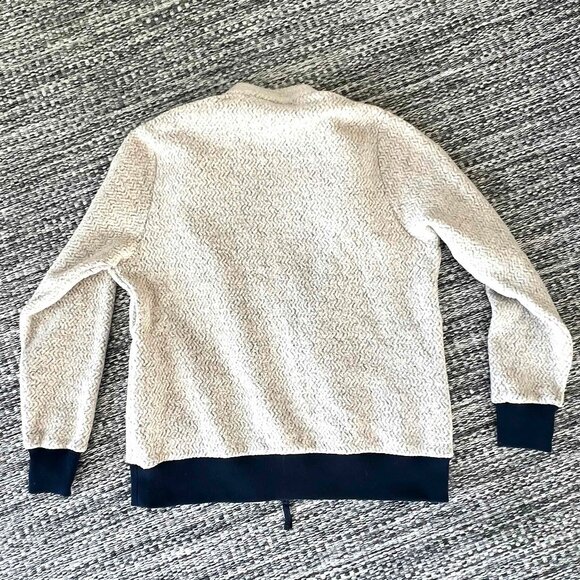 *RARE* Patagonia Women's Woolyester Fleece, Size L, $120 Excellent condition! - Picture 3 of 4